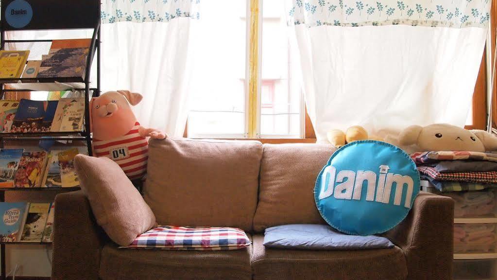 Danim Backpackers Daegu Hotel Exterior photo